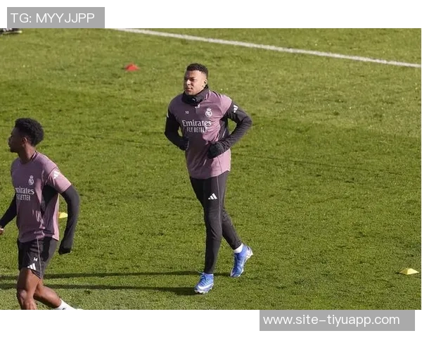 姆巴佩带伤出战冲击C罗纪录或将缺席超级杯比赛