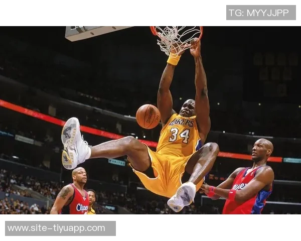 麦克丹尼尔斯首节完美表现五投全中助球队领先贡献14分三分球四投全中