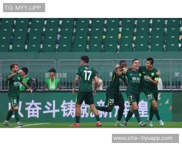 贝尼恩科洛洛与王禹双双加盟北京国安足球俱乐部助力球队新赛季挑战 贝尼恩科洛洛与王禹双双加盟北京国安足球俱乐部助力球队新赛季挑战